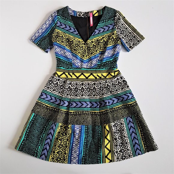 Plenty by Tracy Reese Antropologie V neck dress. - Picture 3 of 10